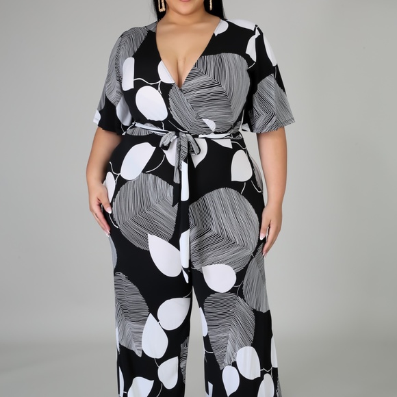 plus size short sleeve jumpsuit